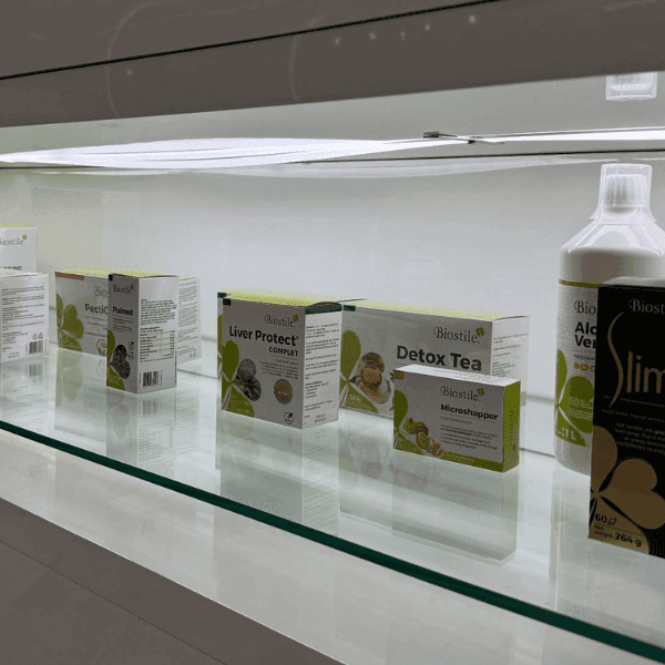 Produkty Biostile vystavené v stánku: Liver Protect, Detox Tea, Slimis